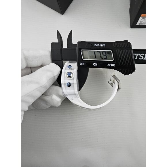 Activa Circuit Invicta Mens Skeleton Dial Quartz Watch New In Box Running - Picture 10 of 11